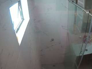 voyeurcam-casa-salsa-bathroom-13