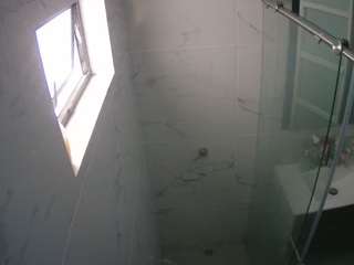 voyeurcam-casa-salsa-bathroom-13