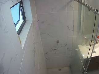 voyeurcam-casa-salsa-bathroom-13