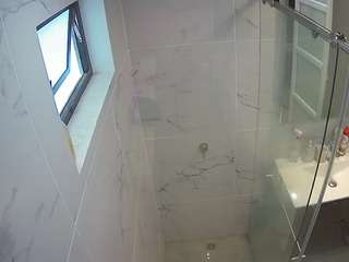 voyeurcam-casa-salsa-bathroom-13