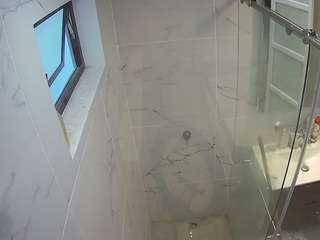 voyeurcam-casa-salsa-bathroom-13