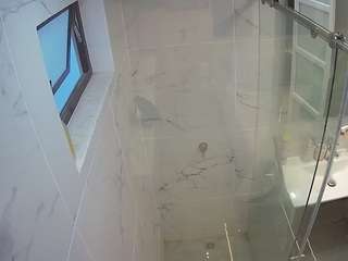 voyeurcam-casa-salsa-bathroom-13