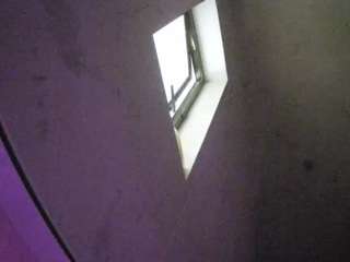 voyeurcam-casa-salsa-bathroom-13