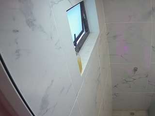 voyeurcam-casa-salsa-bathroom-13