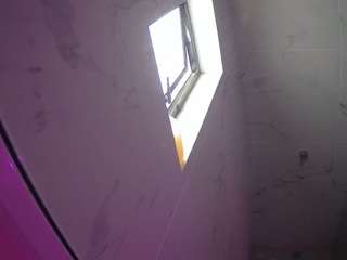 voyeurcam-casa-salsa-bathroom-13