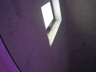 voyeurcam-casa-salsa-bathroom-13