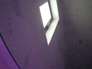 voyeurcam-casa-salsa-bathroom-13