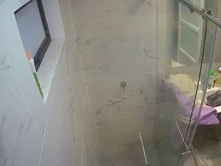 voyeurcam-casa-salsa-bathroom-13