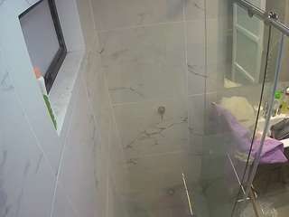 voyeurcam-casa-salsa-bathroom-13