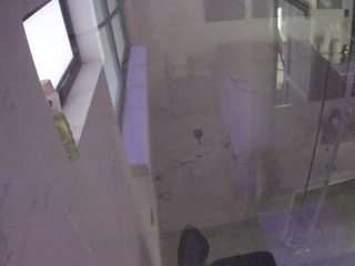 voyeurcam-casa-salsa-bathroom-13