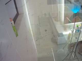 voyeurcam casa salsa bathroom 13