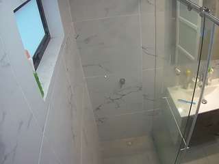 voyeurcam-casa-salsa-bathroom-13