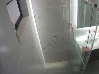 Dieses Model ist jetzt live. voyeurcam-casa-salsa-bathroom-13