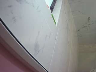 यह मॉडल अभी लाइव है. voyeurcam-casa-salsa-bathroom-13