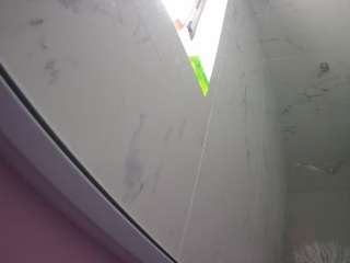 voyeurcam-casa-salsa-bathroom-13