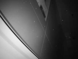 voyeurcam-casa-salsa-bathroom-13