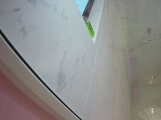 voyeurcam-casa-salsa-bathroom-13