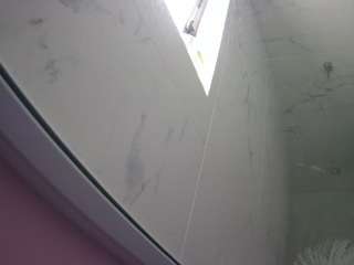 voyeurcam-casa-salsa-bathroom-13