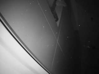 voyeurcam-casa-salsa-bathroom-13