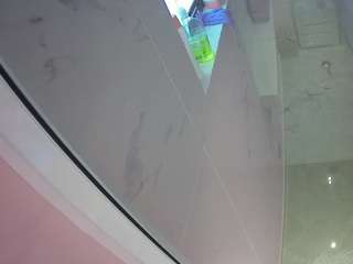voyeurcam-casa-salsa-bathroom-13