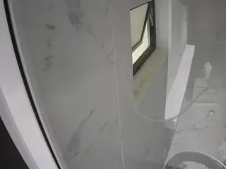 voyeurcam casa salsa bathroom 13's Live Sex Cam Show