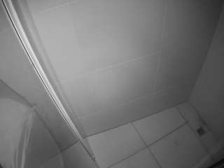 voyeurcam-casa-salsa-bathroom-8 CamXperience