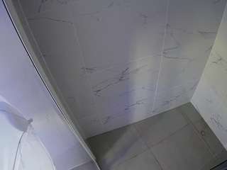 camsoda voyeurcam-casa-salsa-bathroom-8