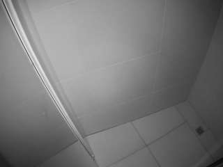 camsoda voyeurcam-casa-salsa-bathroom-8