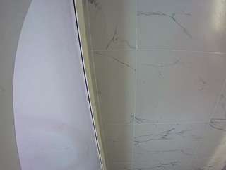 voyeurcam-casa-salsa-bathroom-8