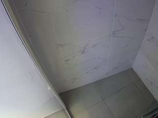 voyeurcam-casa-salsa-bathroom-8