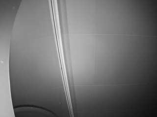 voyeurcam-casa-salsa-bathroom-8