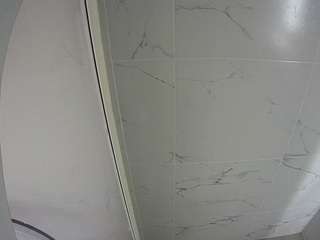 voyeurcam-casa-salsa-bathroom-8