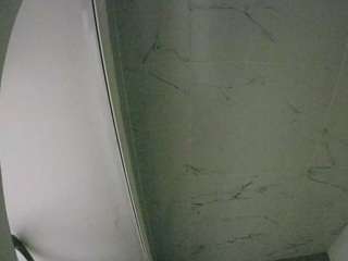 voyeurcam-casa-salsa-bathroom-8