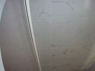 voyeurcam-casa-salsa-bathroom-8
