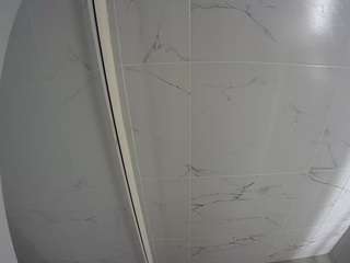 voyeurcam-casa-salsa-bathroom-8