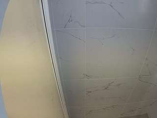 voyeurcam-casa-salsa-bathroom-8