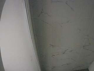 voyeurcam-casa-salsa-bathroom-8