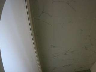 voyeurcam-casa-salsa-bathroom-8