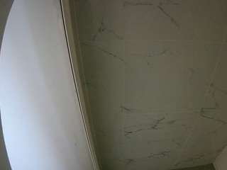 voyeurcam-casa-salsa-bathroom-8