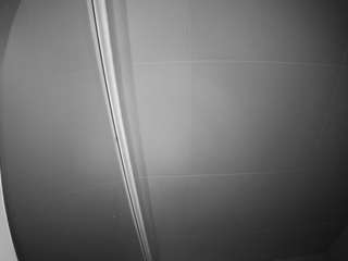 voyeurcam-casa-salsa-bathroom-8 camsoda