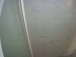 voyeurcam-casa-salsa-bathroom-8 camsoda