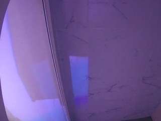 voyeurcam-casa-salsa-bathroom-8 camsoda