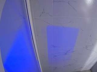 voyeurcam-casa-salsa-bathroom-8