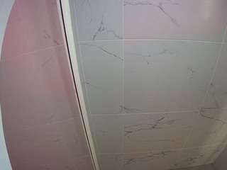 voyeurcam-casa-salsa-bathroom-8
