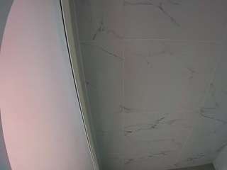 voyeurcam-casa-salsa-bathroom-8