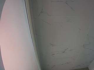 voyeurcam-casa-salsa-bathroom-8