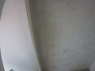 voyeurcam-casa-salsa-bathroom-8