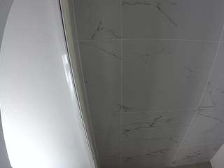 voyeurcam-casa-salsa-bathroom-8