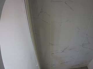 voyeurcam-casa-salsa-bathroom-8