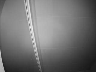 voyeurcam-casa-salsa-bathroom-8